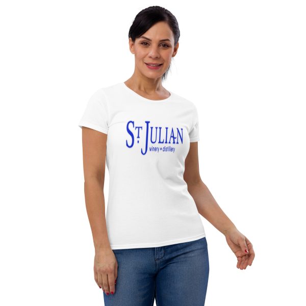 Women's short sleeve t-shirt - Image 3